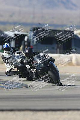 media/Sep-20-2025-Race Pace (Sat) [[d4e1b33f4d]]/Verified/Turn 2 (920am)/